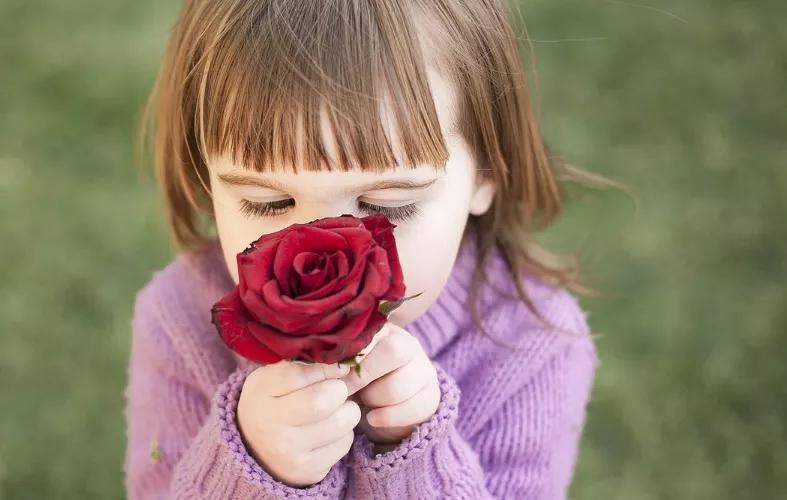 5个月大婴儿用抑菌霜后成大头娃娃，又是激素惹的祸