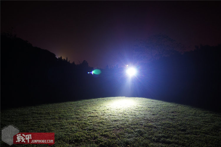 fenix菲尼克斯pd36rv2.0,fenix手电pd40r与pd36r哪个好