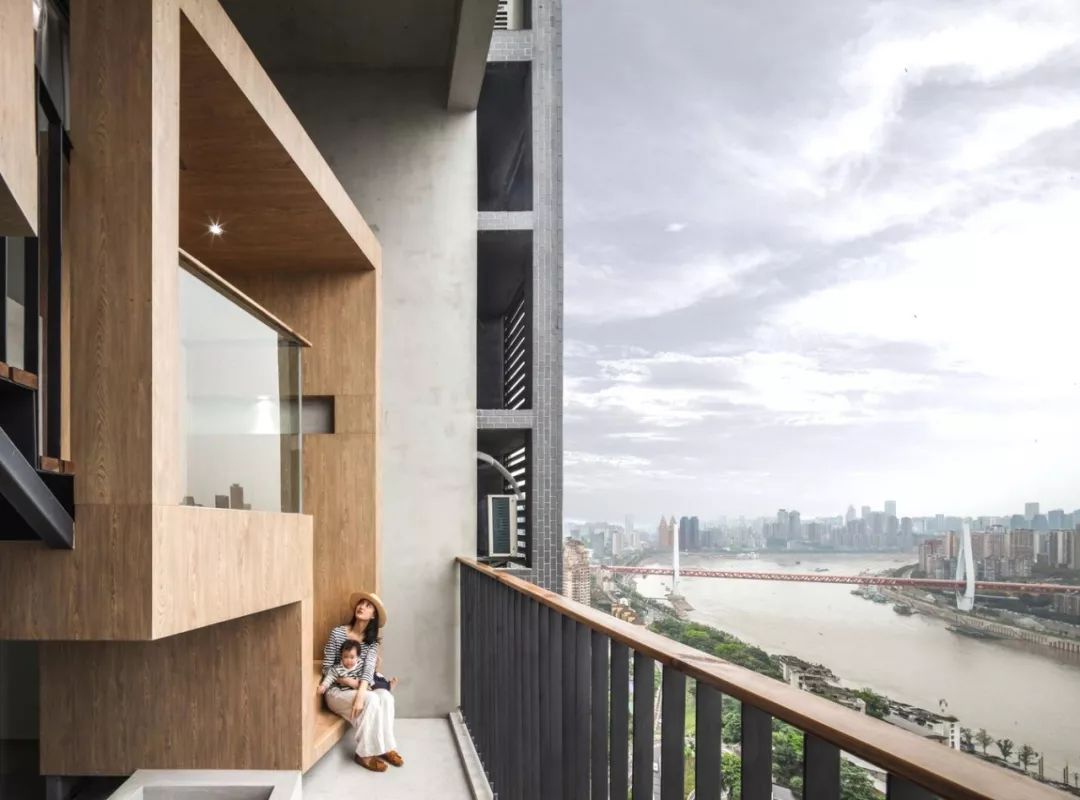 居民楼旧房改造成民宿风格,爆改旧楼成民宿