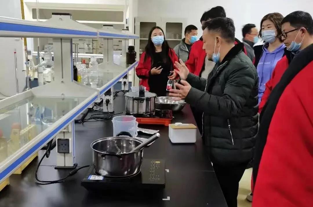 他被称为“东方亨氏”，澄明如何用1年创造3亿销量的商业神话