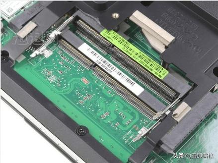 台式内存条和笔记本内存条的区别,台式机内存4g和8g混用可以吗