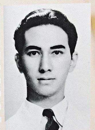 是赌王，却从来不赌：白手起家，创造5000亿商业帝国|艾问人物