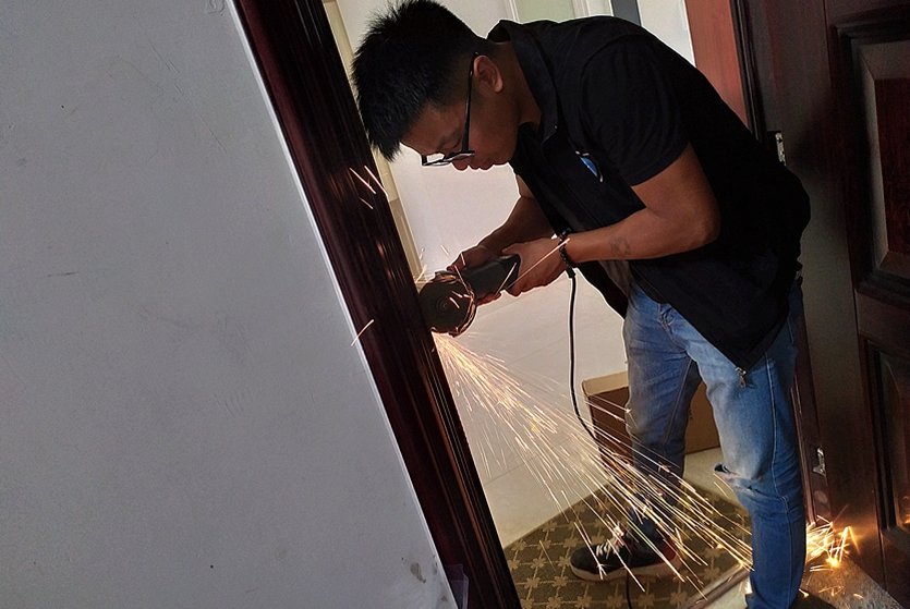 方正老款智能锁指纹锁,振兴安防智能锁好吗