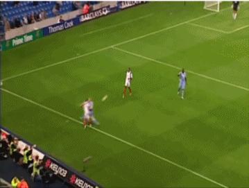 足坛十大凶狠犯规集锦,足坛十大恶意犯规集锦