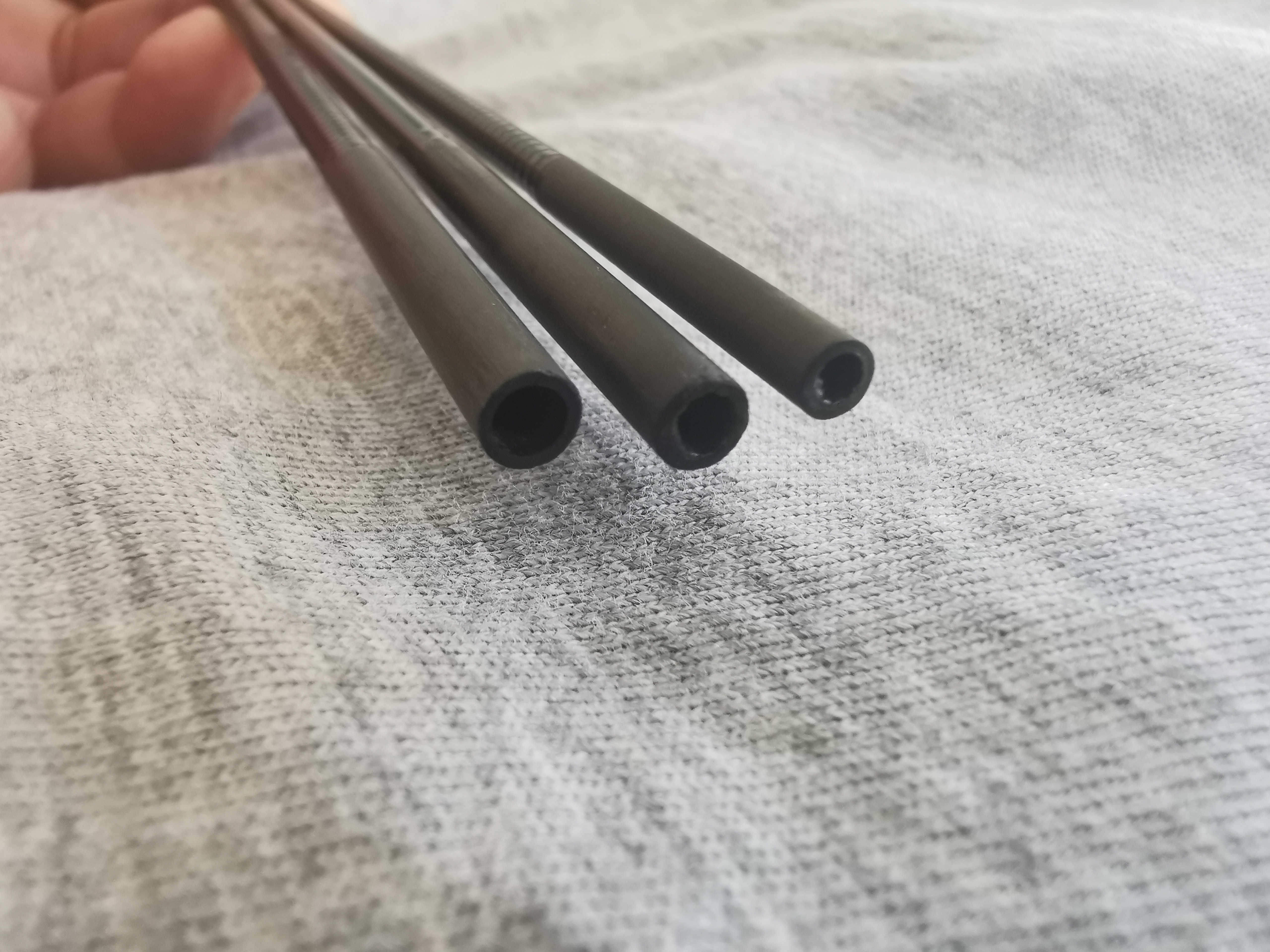 竿稍实心尾和空心尾的区别,软尾和硬尾竿的区别