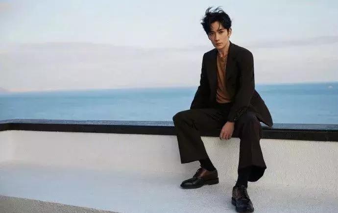 朱一龙推荐香水视频,朱一龙香水男人用还是女人用