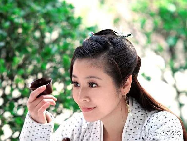 小燕子被罚，紫薇被骂，金锁被税…她们为何屡陷争议？（二）