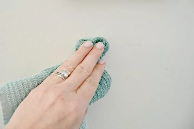 白墙脏了用什么粉刷好,白墙脏了用什么方法变白