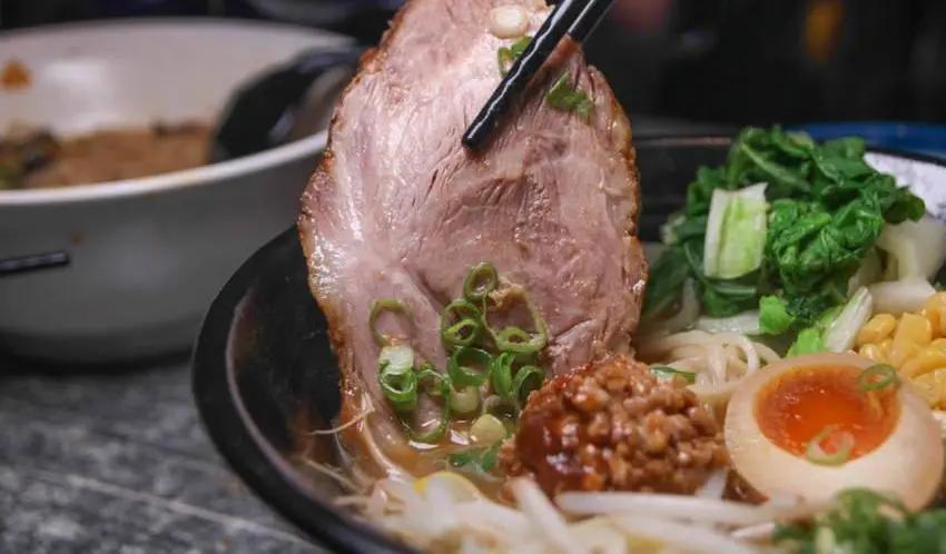 味千拉面盈利的原因,味千拉面一年亏损上亿