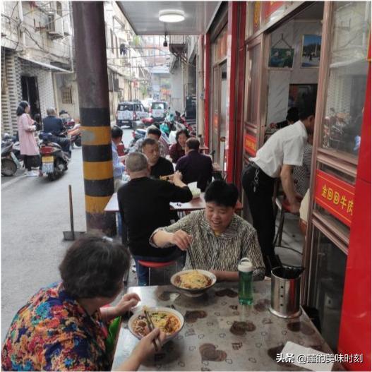 安庆棋盘山辣妹子牛肉面,安庆工农街哪家牛肉面好吃