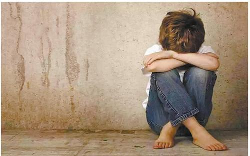 孩子一年级寄宿,一年级寄宿的孩子怎么开导