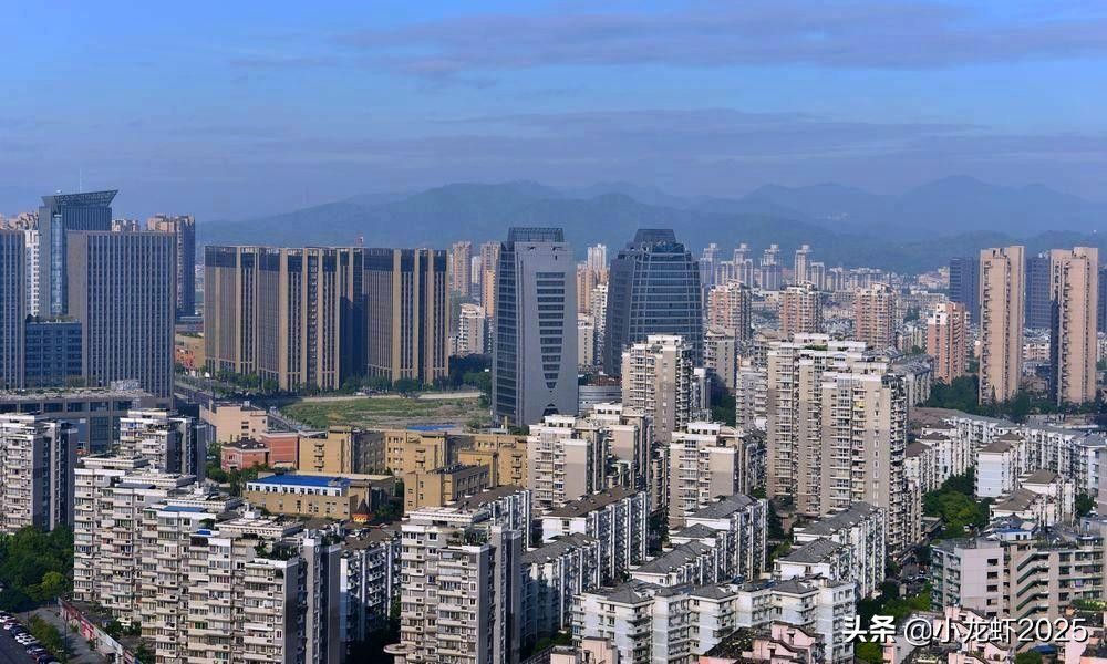 高房价低工资的背后,高房价的生活负担