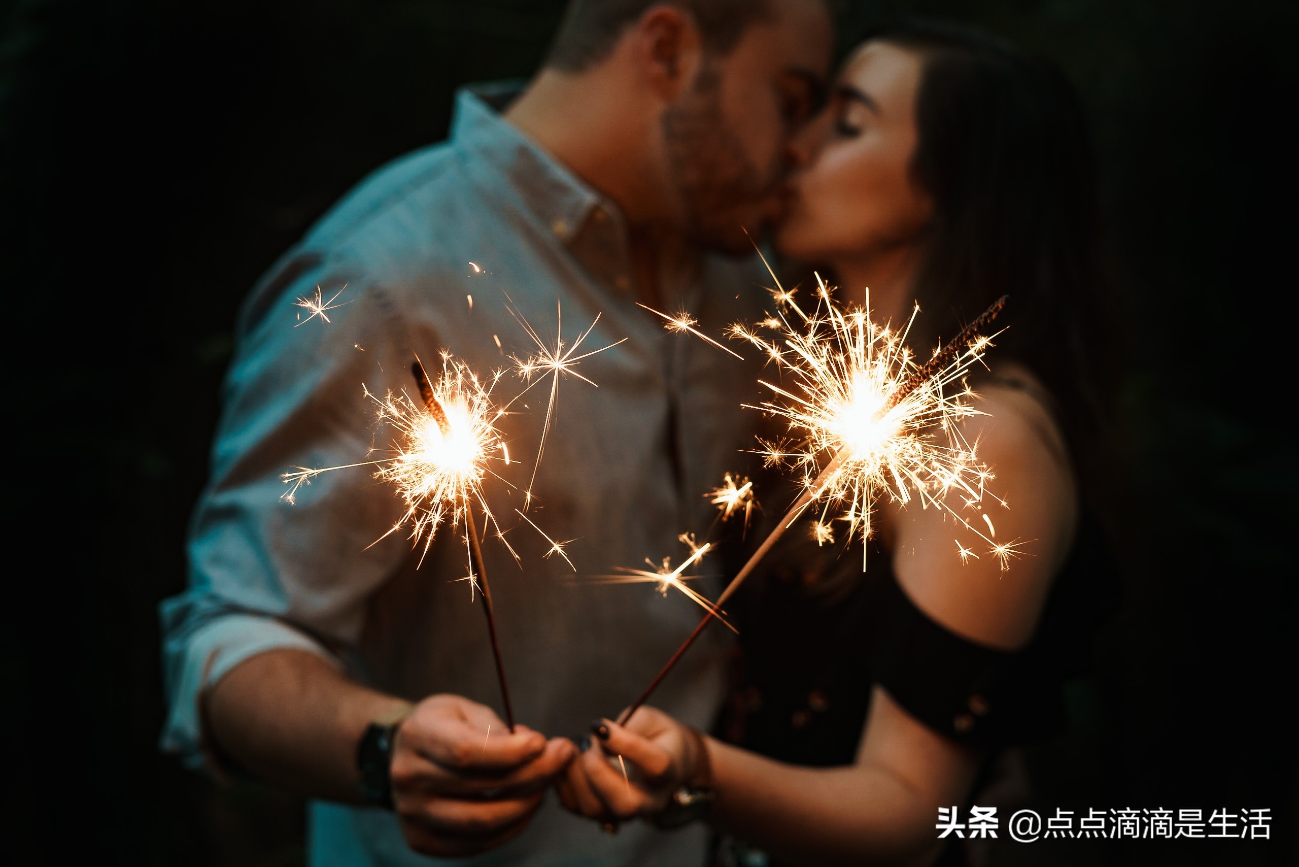 暧昧期需要确认的8个话题,暧昧期的正确相处方式