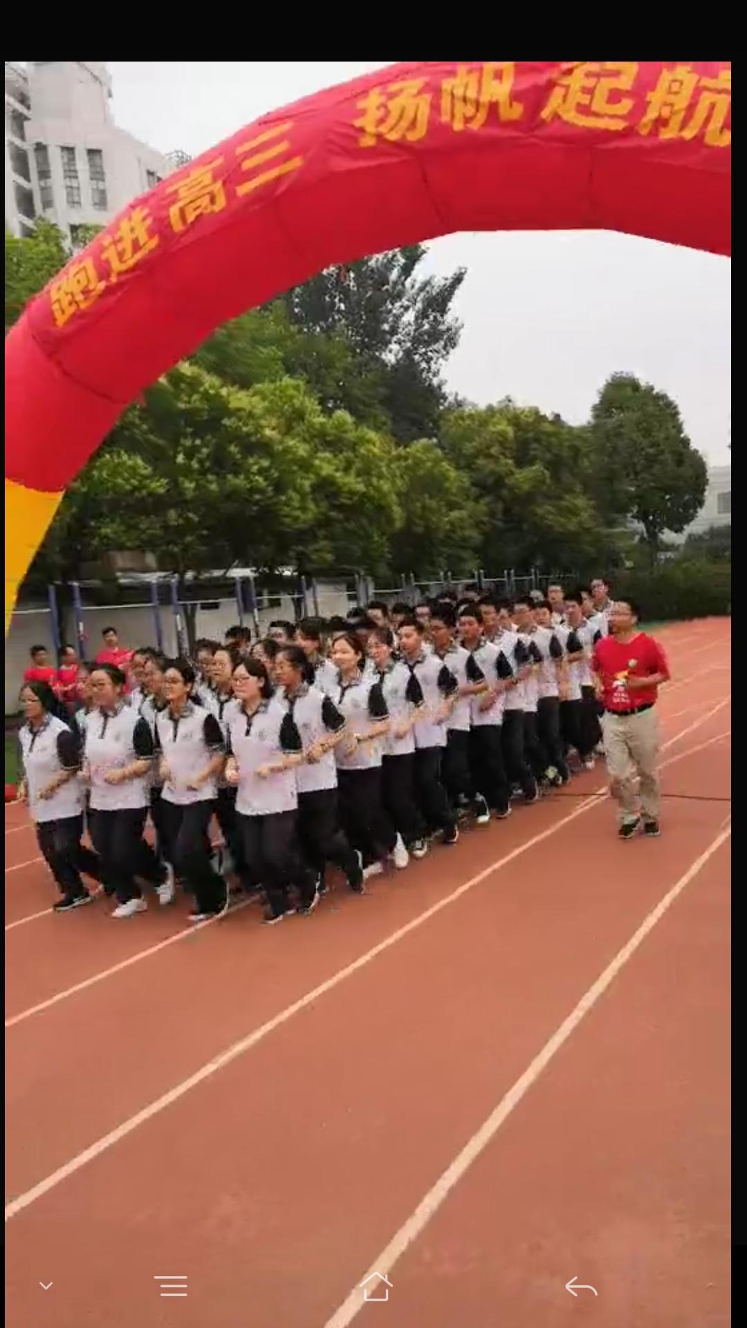 春风化雨育桃李润物无声守初心,春风化雨育英才优秀教师
