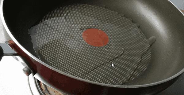 用大人的锅给小宝宝做辅食的危害,用锅做饭对宝宝有什么危害