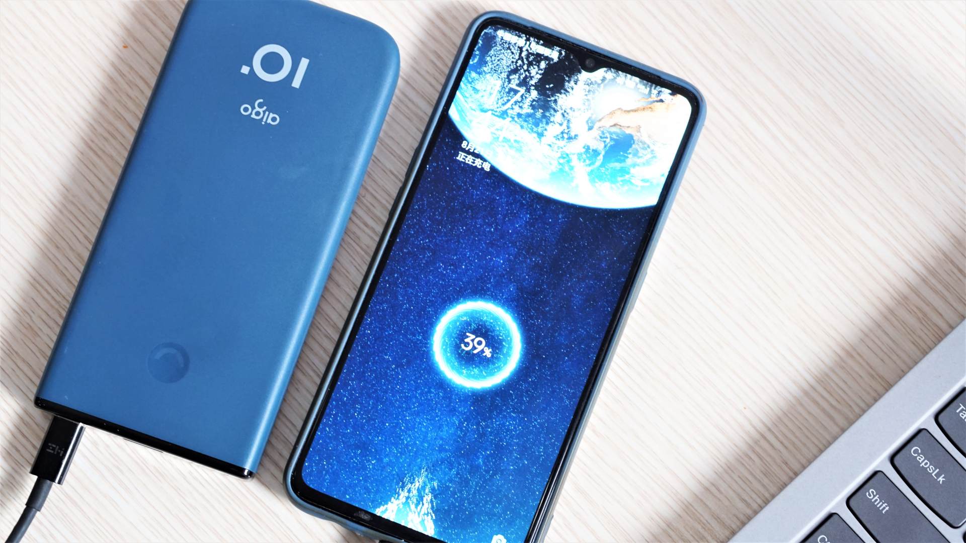 快充移动电源小巧,快充移动电源12v