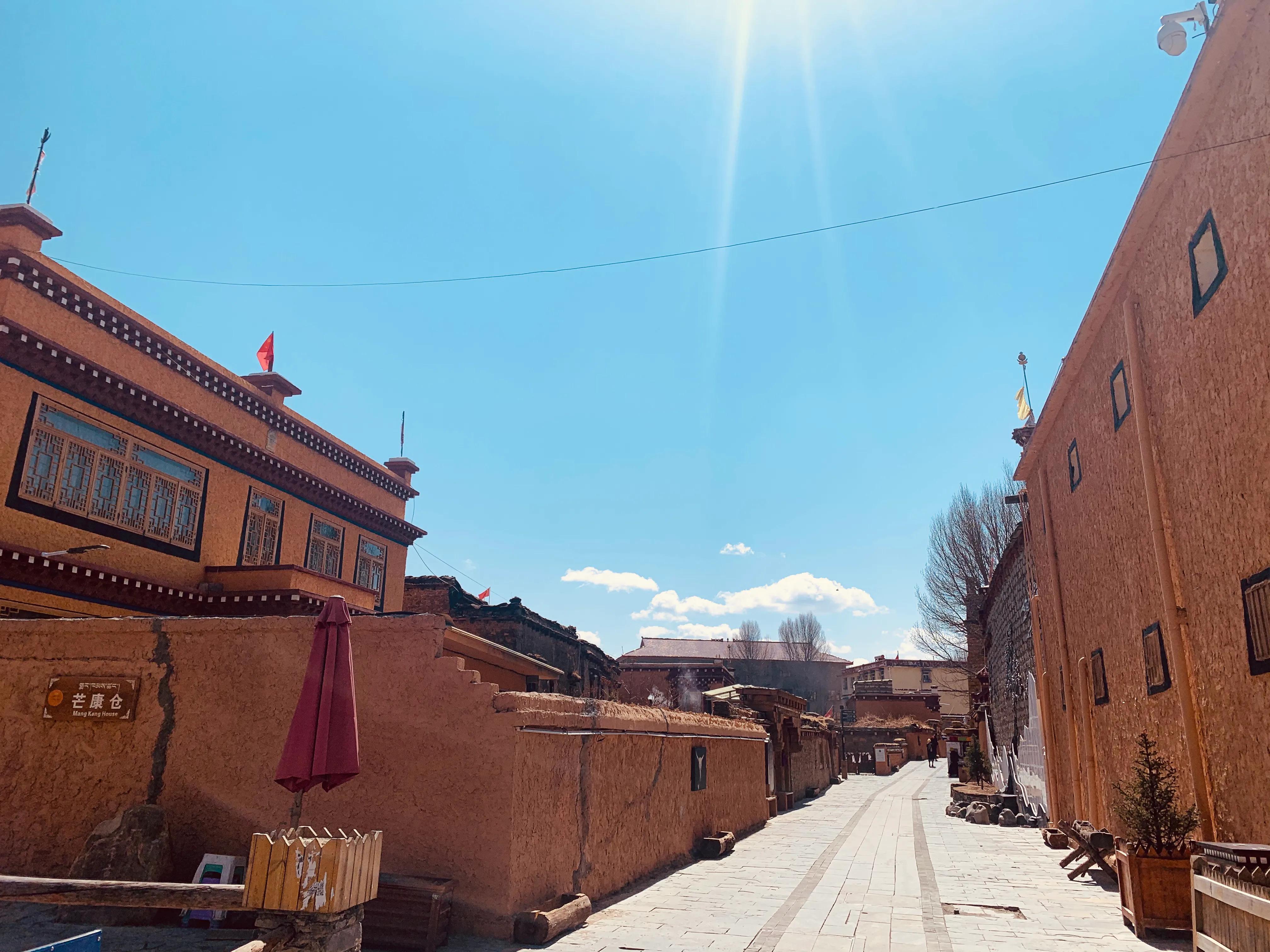 丁真的故乡理塘,丁真的故乡完整版