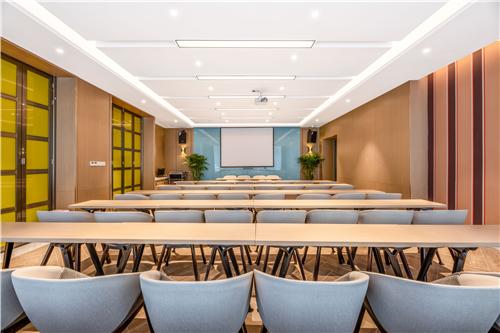 新店速递白玉兰,北京东路白玉兰酒店开业