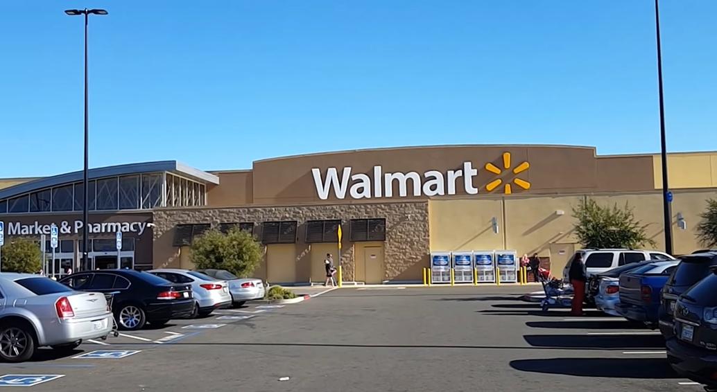 沃尔玛超市为什么是世界500强第一,零售业巨头沃尔玛的背后故事