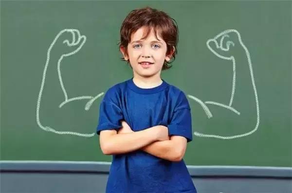 孩子内向胆小不爱说话怎么引导,孩子胆小懦弱打不还手如何训练