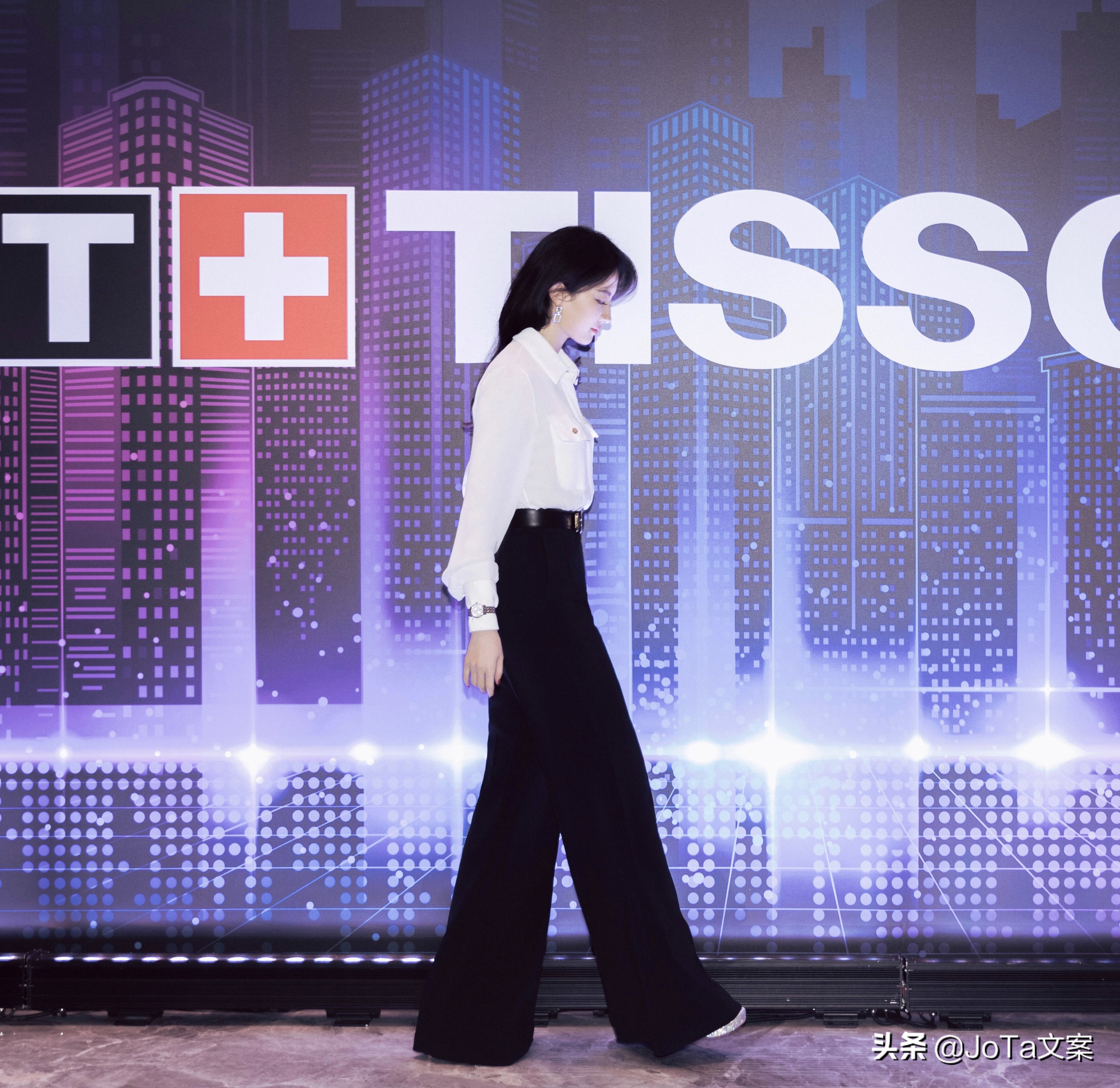 神仙姐姐刘亦菲私服,神仙姐姐刘亦菲仙女裙美呆了