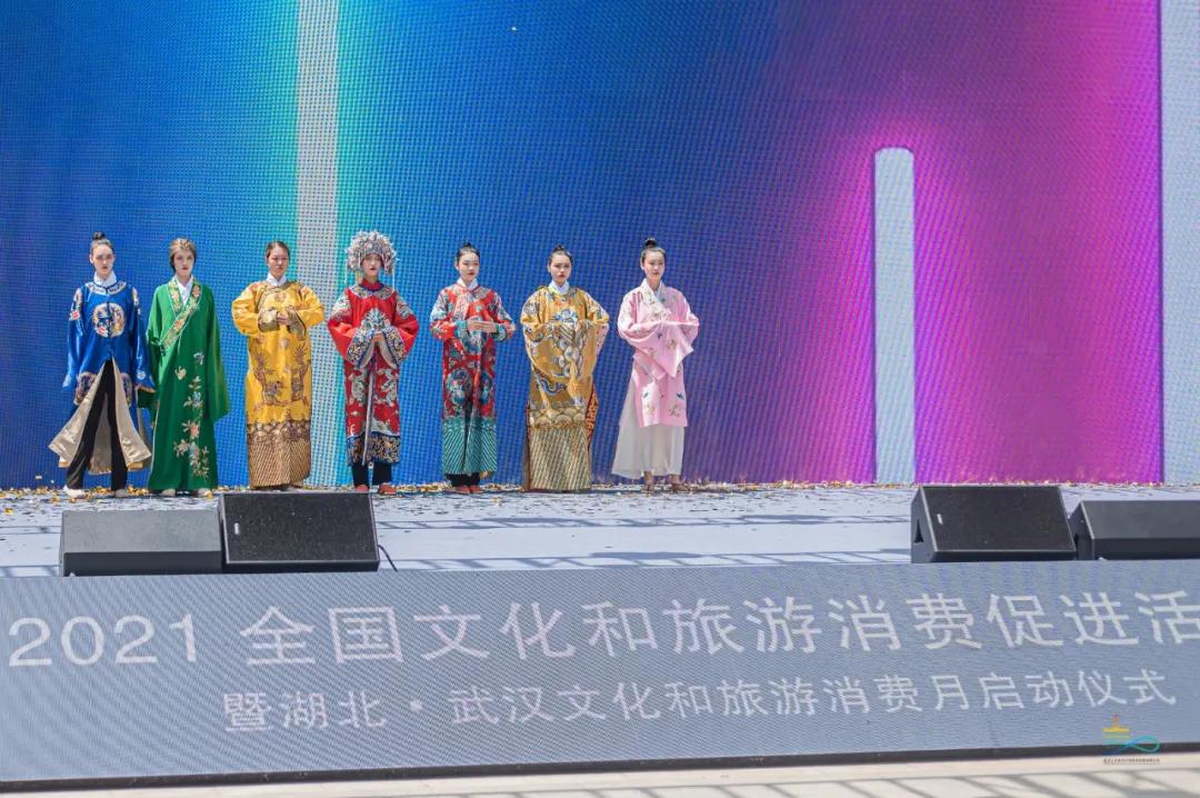 *风汉**国潮、精美汉绣已就位,江汉路五一等你来打卡