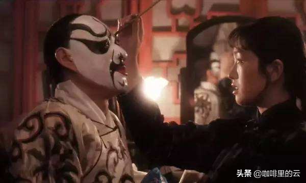 霸王别姬菊仙虞姬,霸王别姬的菊仙的外貌特征