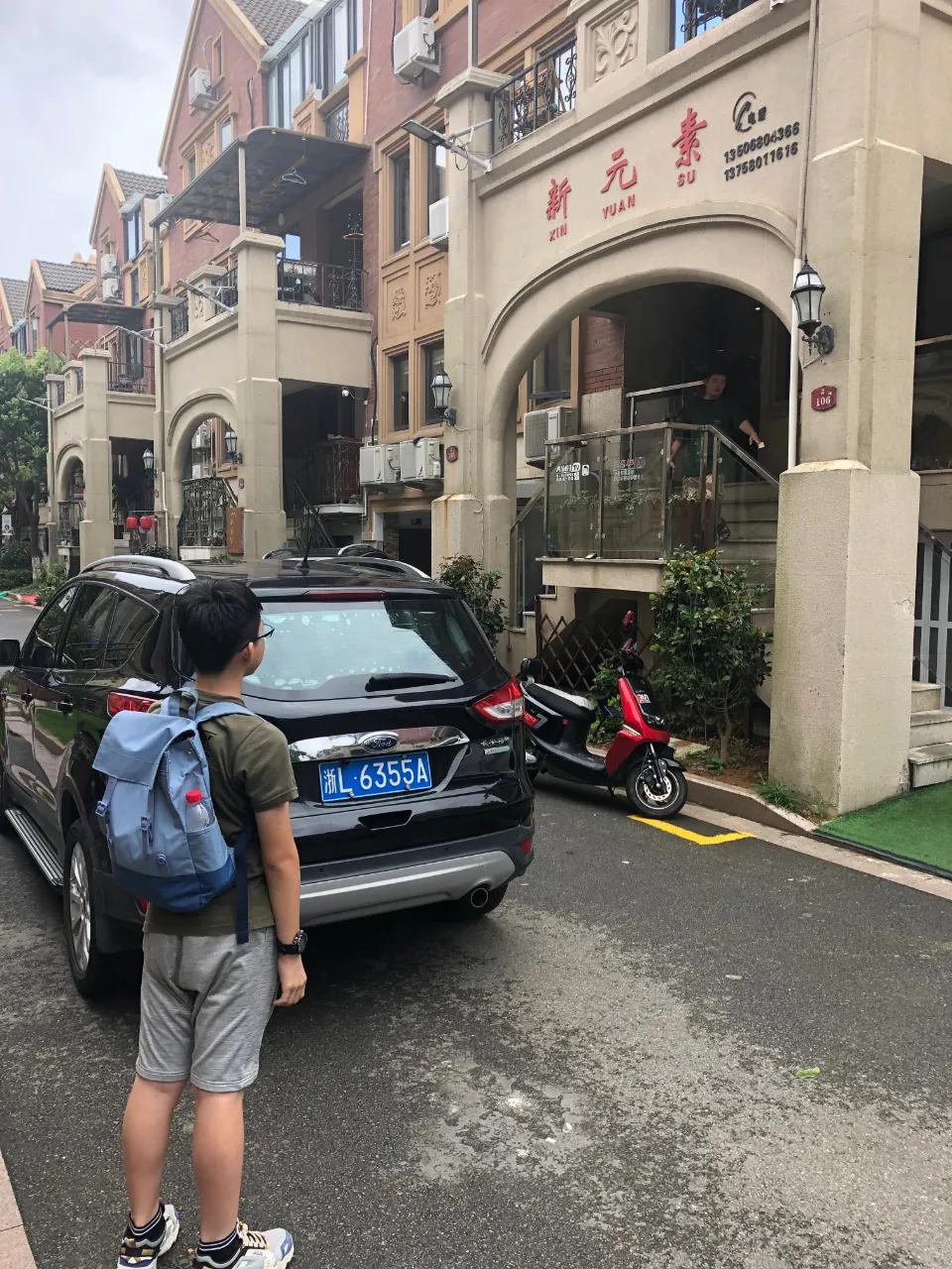 行走的课堂II看一位环球旅行家带着儿子去游学