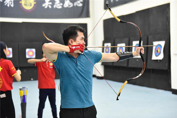 古时候的弓有多难拉,古代的弓箭真的拉不动吗