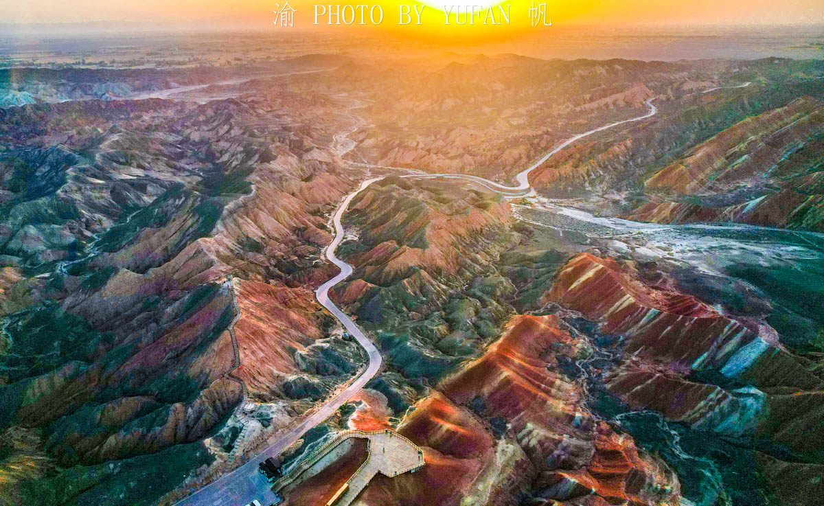 张掖七彩丹霞多久可以看完,旅游张掖七彩丹霞应该注意什么