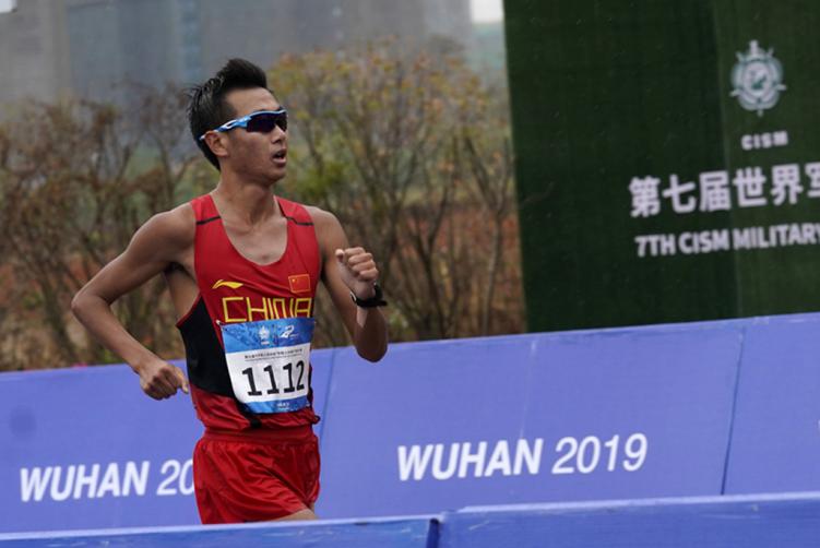 骄傲！陕西小伙又捧回一项世界冠军