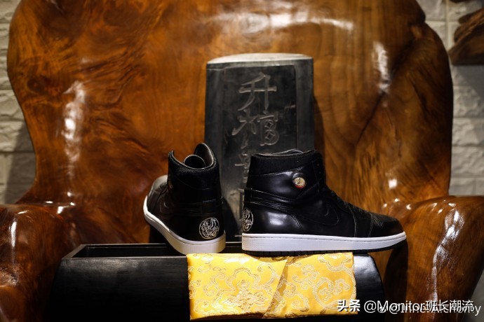 一夜火遍 ins，颜值与实力并存！她是最与众不同的球鞋女神