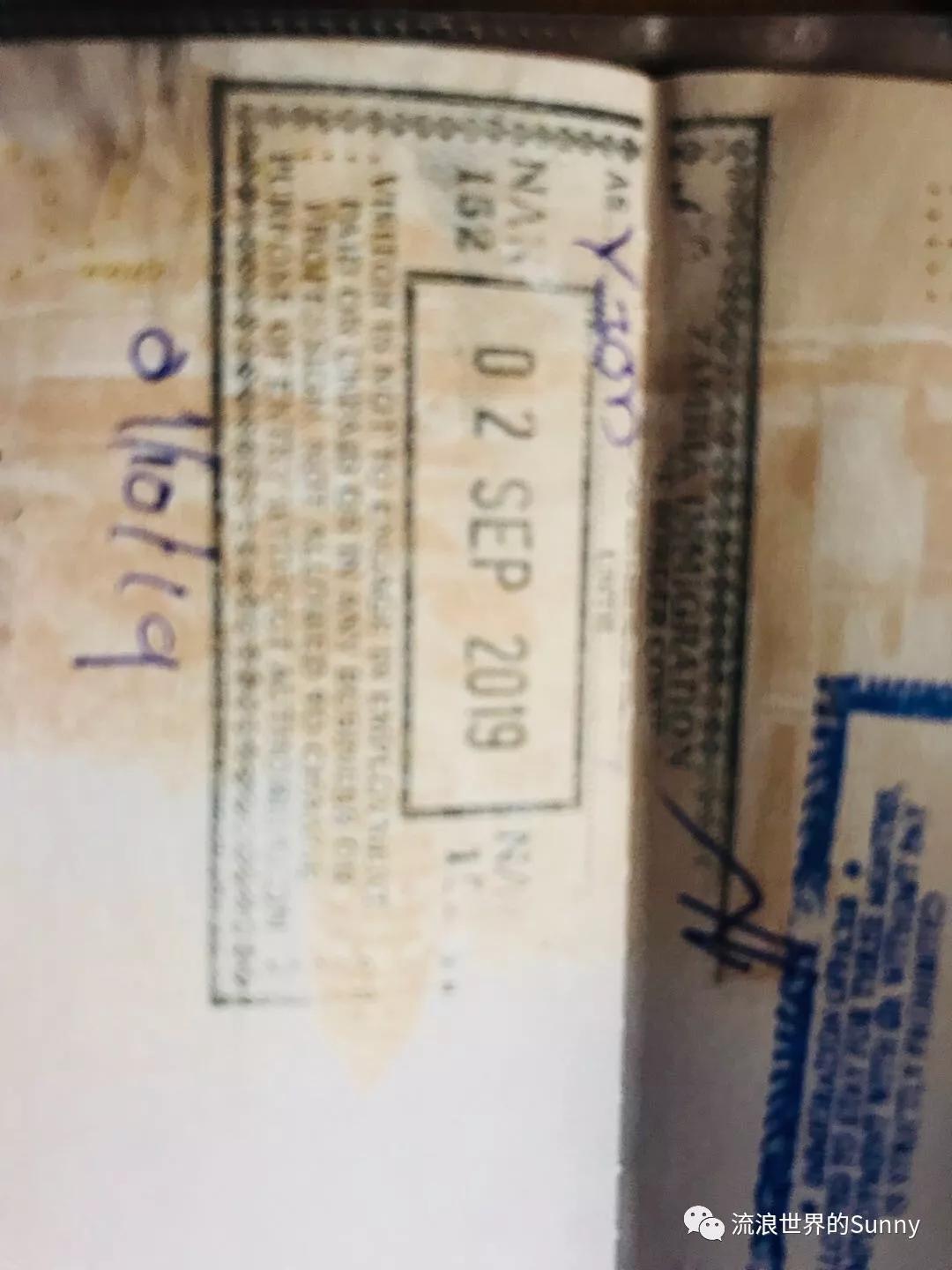 流浪非洲，乘坐中国援建火车去赞比亚，满满的亲切