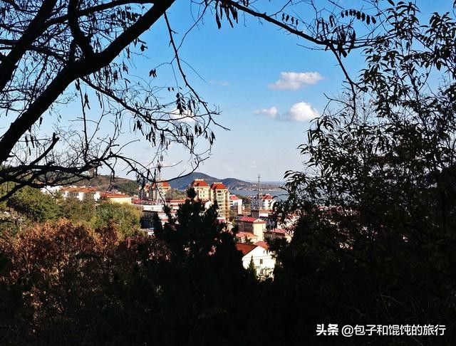 在威海菊花顶社区吃食堂进古陌岭运动健康公园宜居好环境