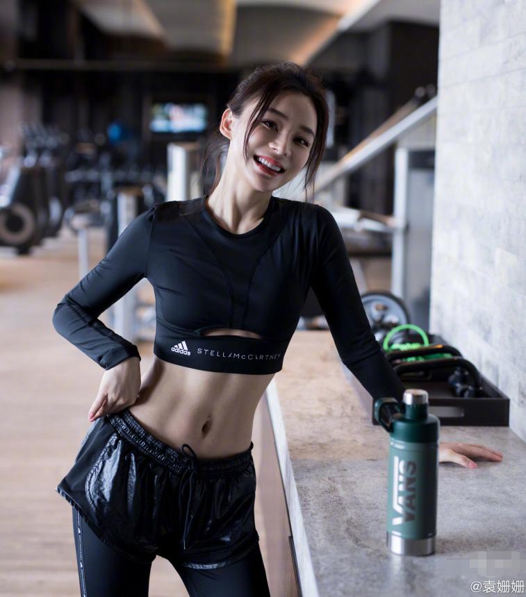 祸从口出，被黑过“滚出娱乐圈”的袁姗姗什么时候才能长点心？