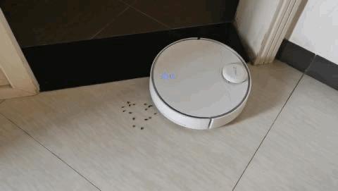 见过能给你家房子估价的扫地机器人吗？360X90扫地机器人体验
