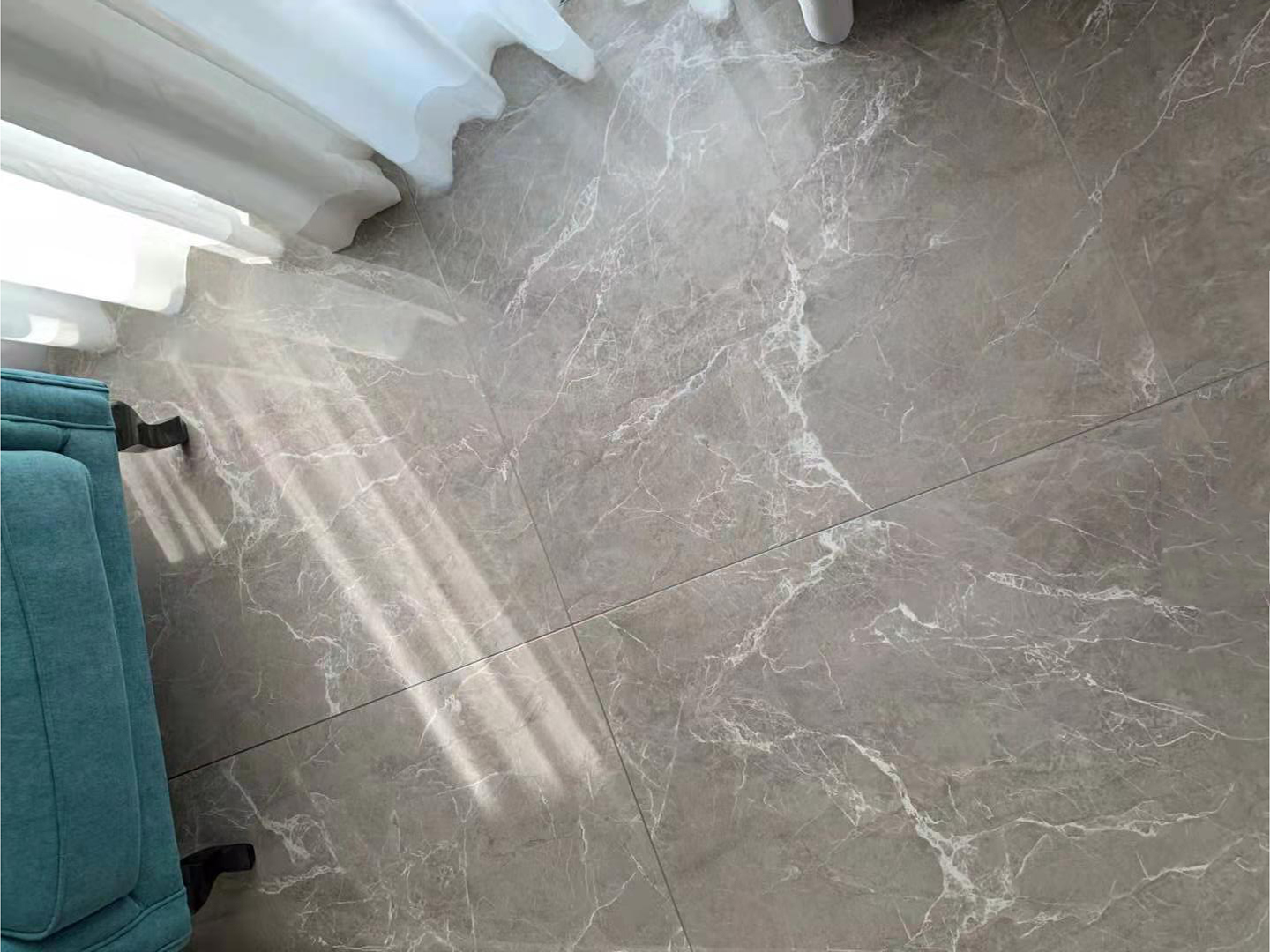 贴牌砖卖多少钱,劈开砖和仿石砖哪个好