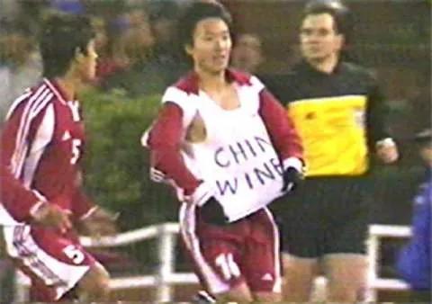 世界足球背后的故事,世界足坛催泪故事