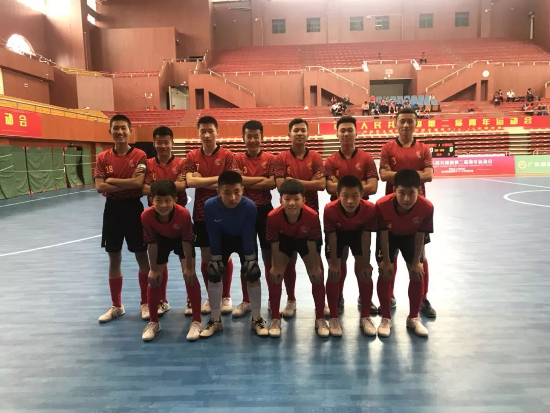 第十四届全运会足球第一名,二中足球队冠军