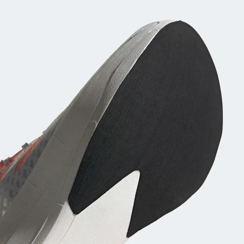 穿什么跑鞋适合跑马拉松,nb哪几款跑鞋适合扁平足