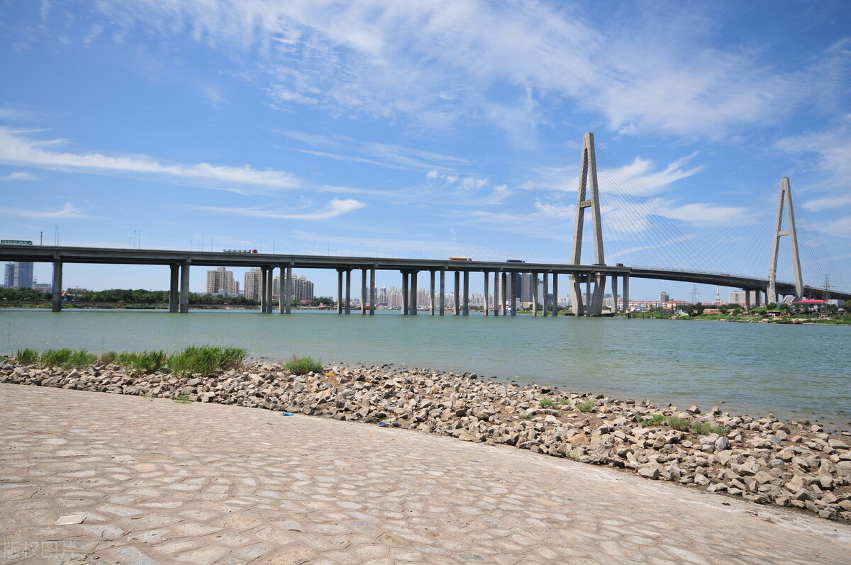 天津滨海新区中部新城奥体中心,滨海新区中部新城的发展前景如何