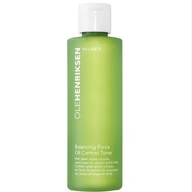 水杨酸祛痘敏感性皮肤能用吗,水杨酸祛痘膏可以改善毛孔问题吗