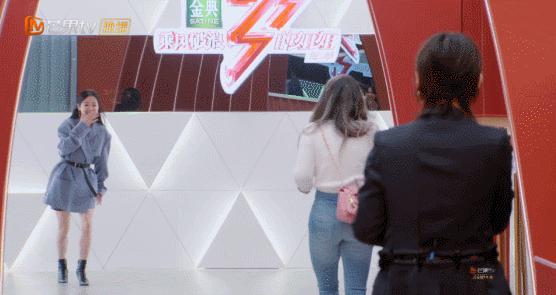 黑红30年,姐圈命运交缠?再兴风浪的浪姐2藏着哪些纠葛往事?