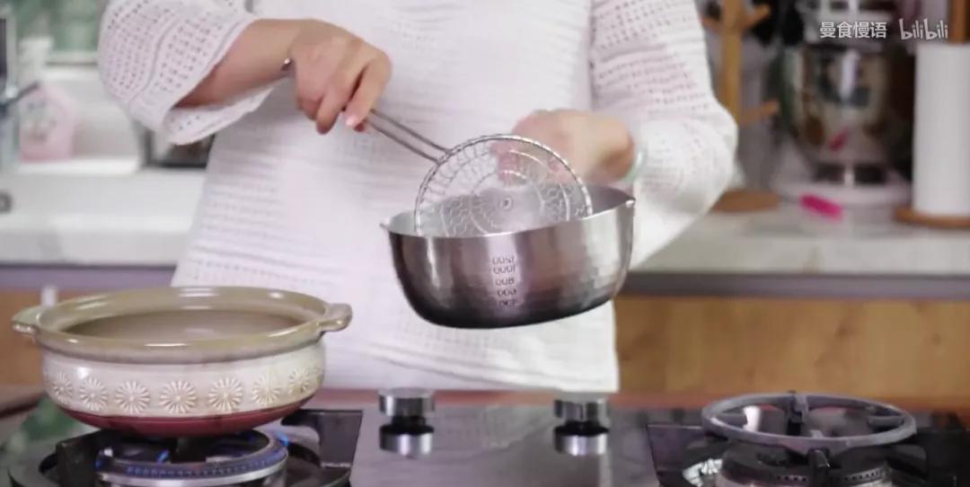 厨房美食神器哪个好用,厨房必备的十二个神器测评