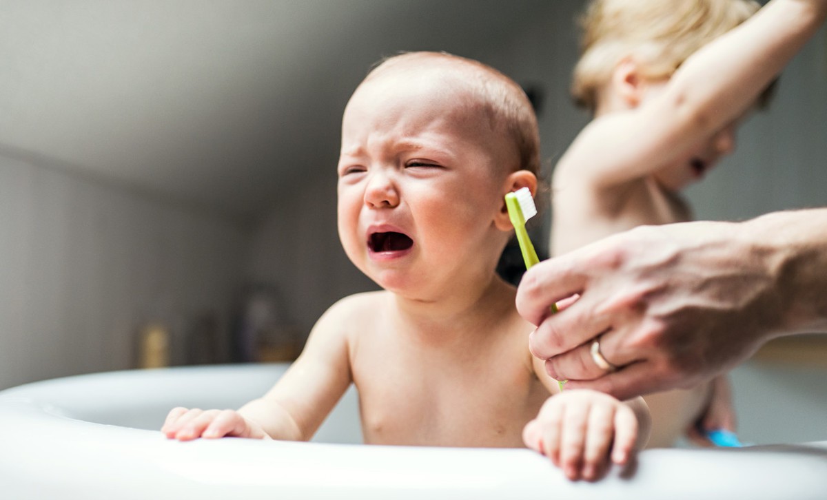 夏天到了，孩子却不爱洗澡？3招，教会家长养出爱干净的宝宝