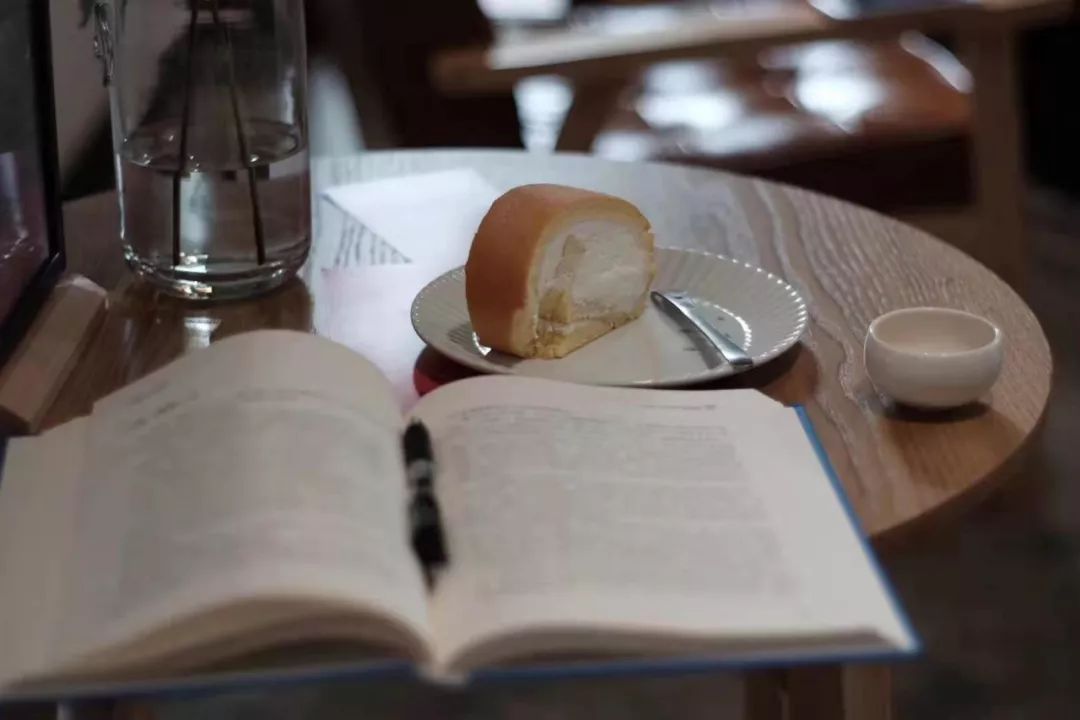 杭州最值得期待的甜品工作室“猫裏有甜”，甜就完事了