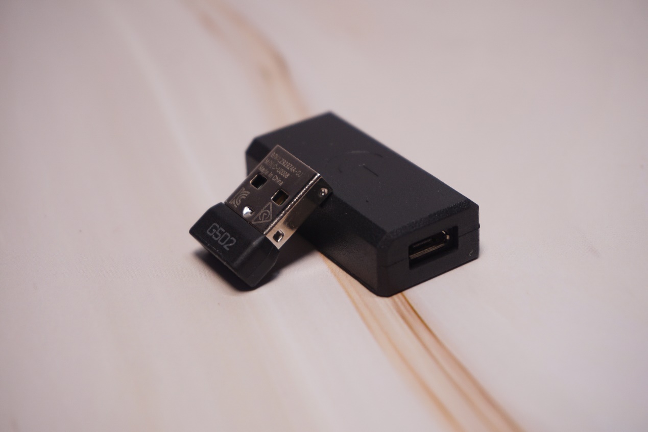 罗技g502鼠标移动速度太快了,罗技g502鼠标宏无限点击