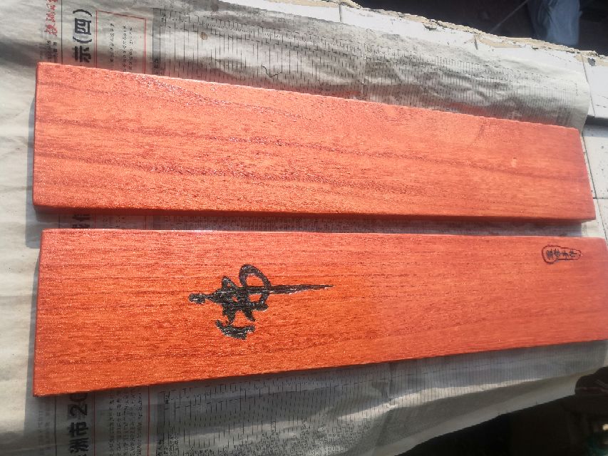 桐木漂盒和abs漂盒哪个好,桐木漂盒优缺点