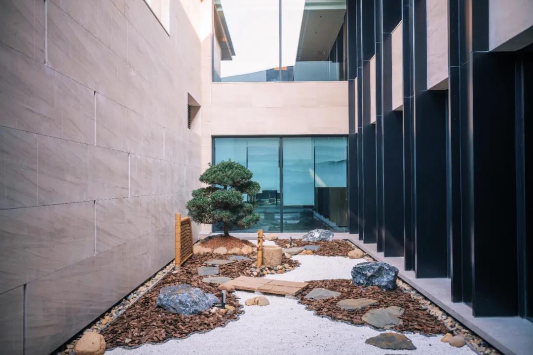 这家国宾馆，简直就好看的不像是国宾馆