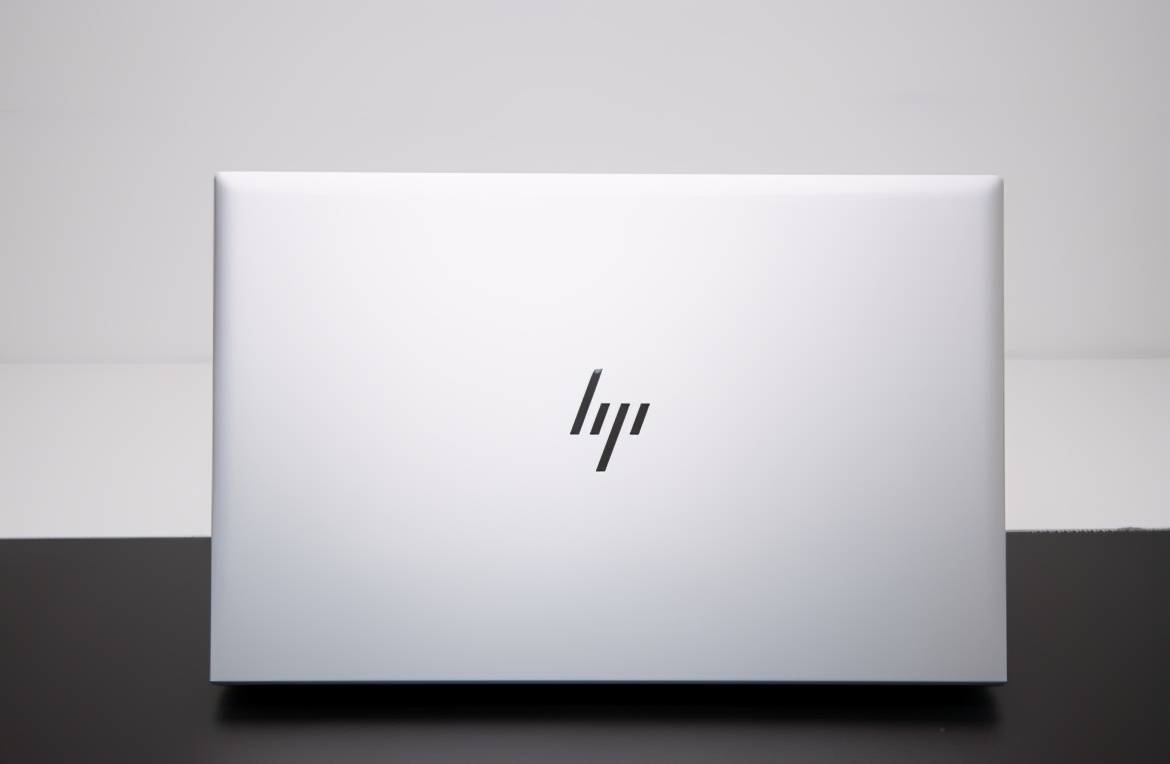 惠普elitebook965g9战x,惠普战x值得买吗